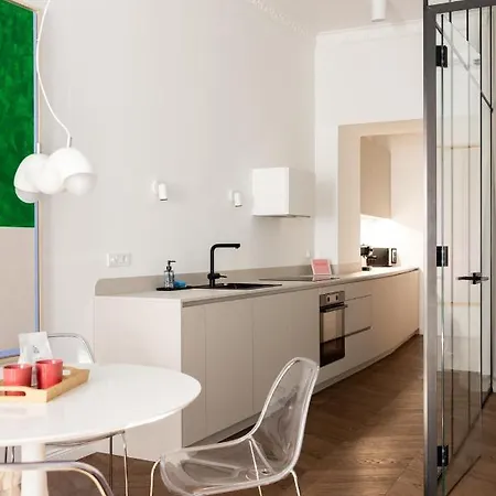 Apartment Swanky Residence, 4 Stars, Centre *