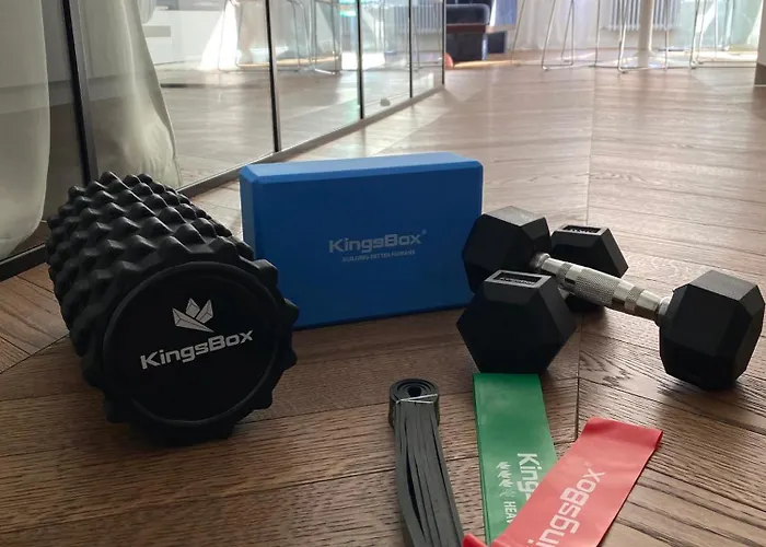 Swanky Residence, 4 Stars, Centre アパート